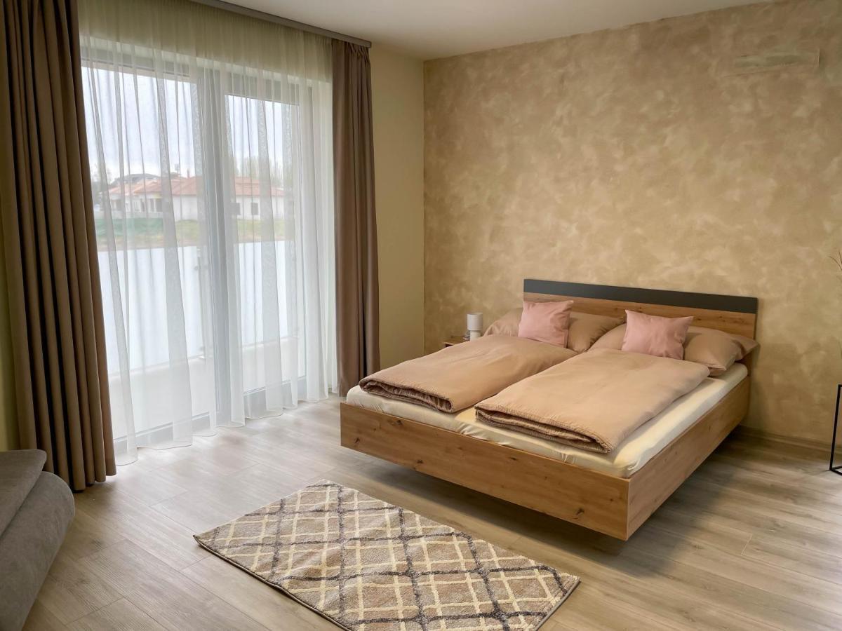Apartmany Katalin Dunajská Streda Exterior photo